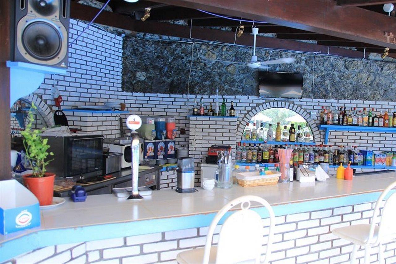 אגיוס יואניס פריסטרון Corfu Village (Adults Only) מראה חיצוני תמונה