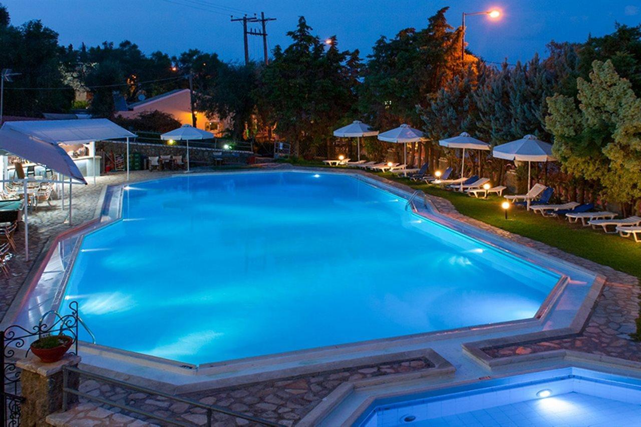 אגיוס יואניס פריסטרון Corfu Village (Adults Only) מראה חיצוני תמונה